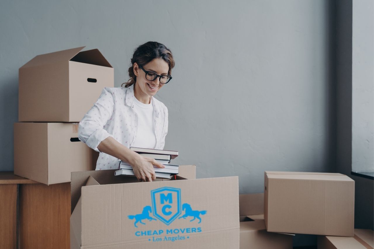 How to pack books for moving